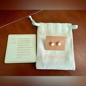 enewton signature cross stud earrings